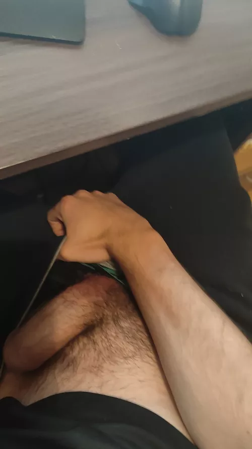 23[m4f] looking for a kinky, submissive girl to be my toy! 😈 Snap: AlwaysHorny1325