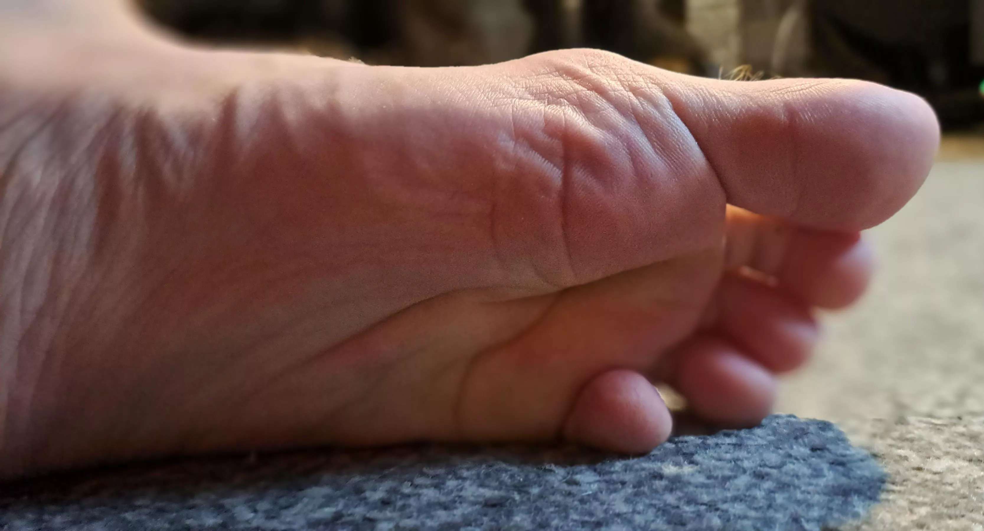 are you gonna worship my birthday feet for me 😁👃🏼