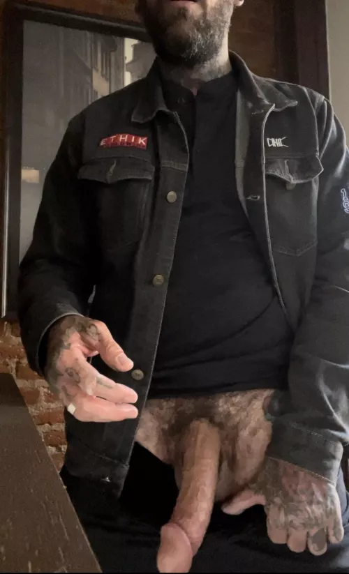 Decided to grow it back out for winter, how’s it lookin?