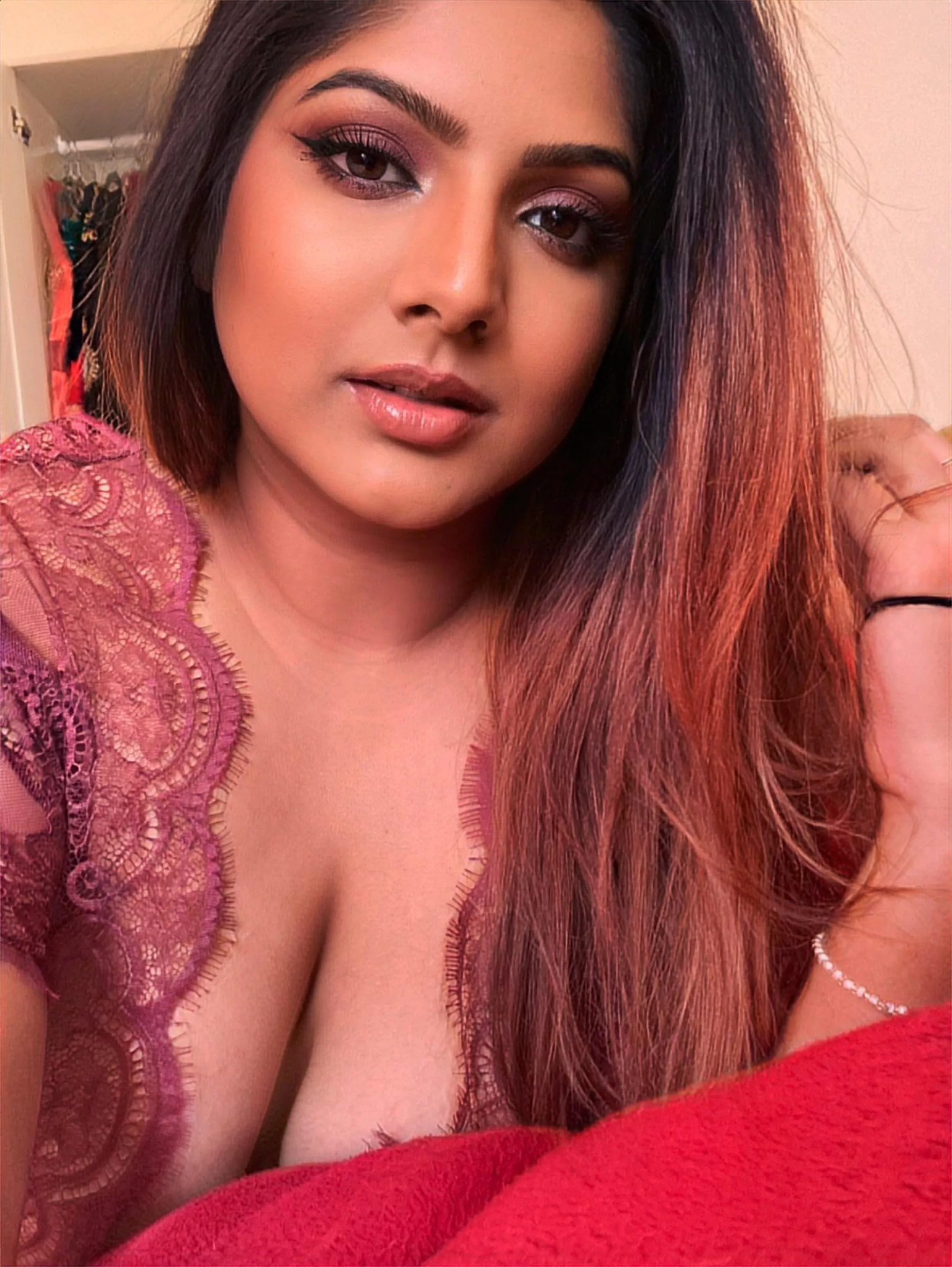 Finally the weekend! 🥳 Who’s ready for some fun? Xx