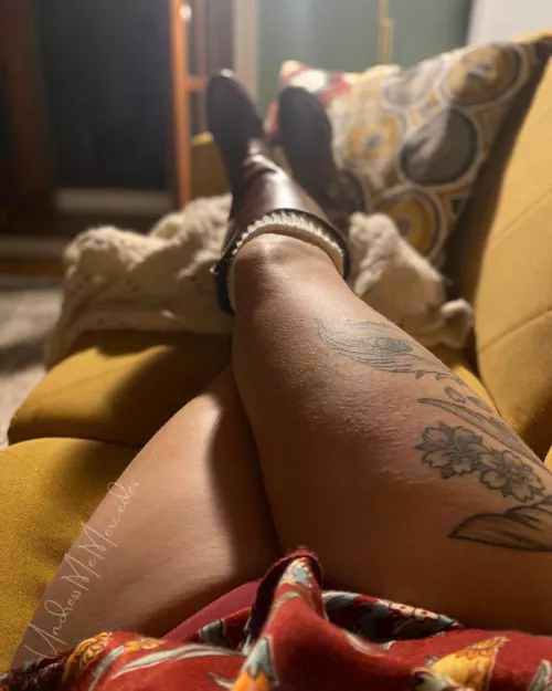 I love when it’s finally boots weather 🍂🍁