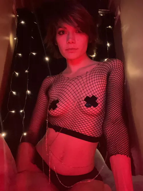 little and perky😋