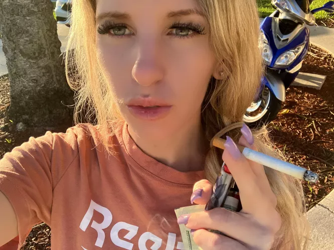 Smokes and scooters 🛴