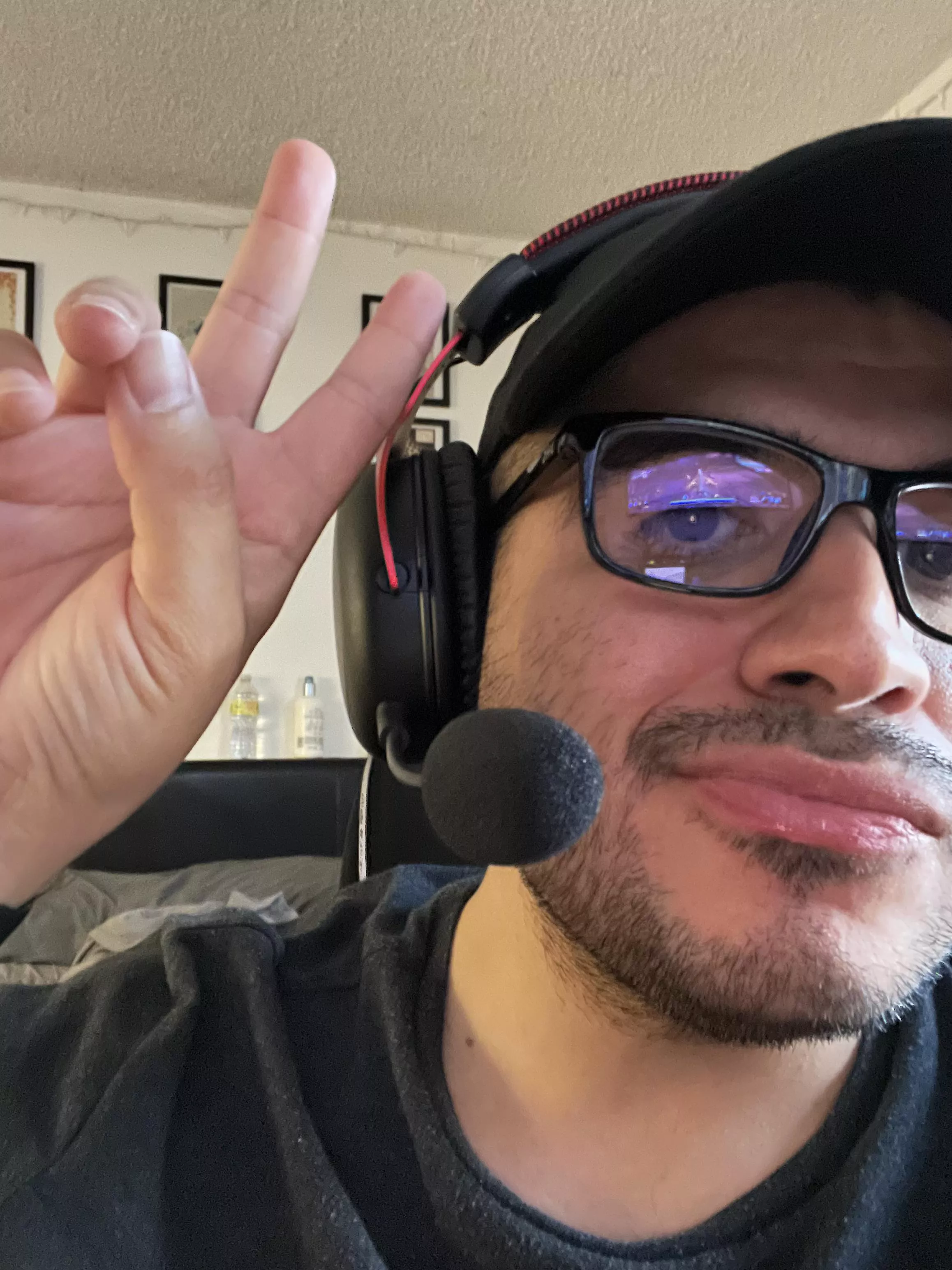 We gamin! Happy Thursday y’all 🙂