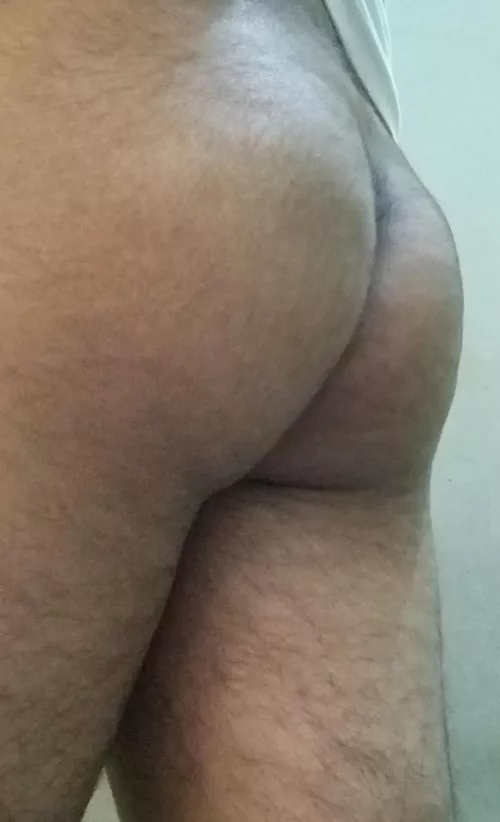 [18] only been going to the gym for a month but i think some results are showing up already