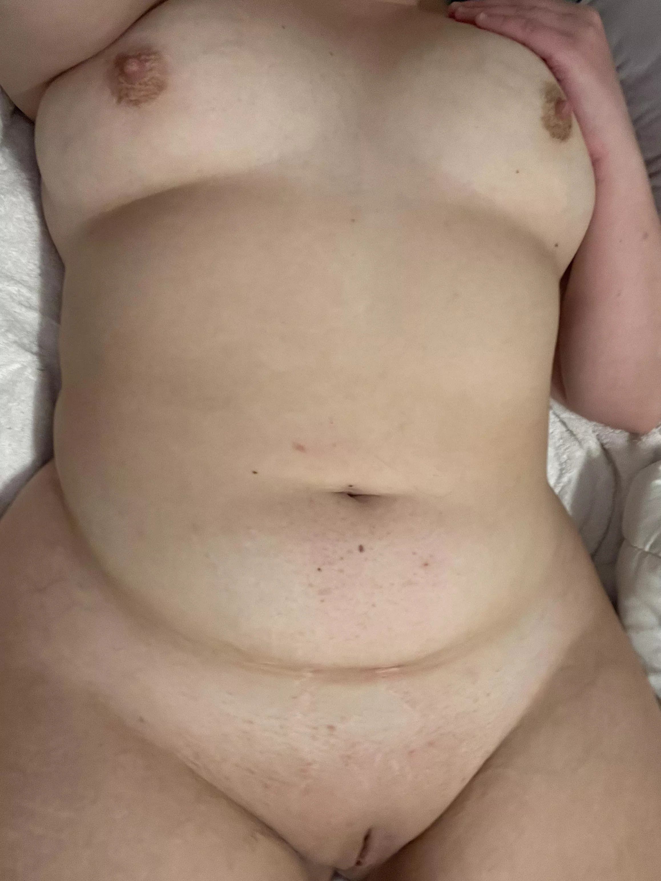 24 f, 180 lbs, 5’2! starting to like my body more everyday