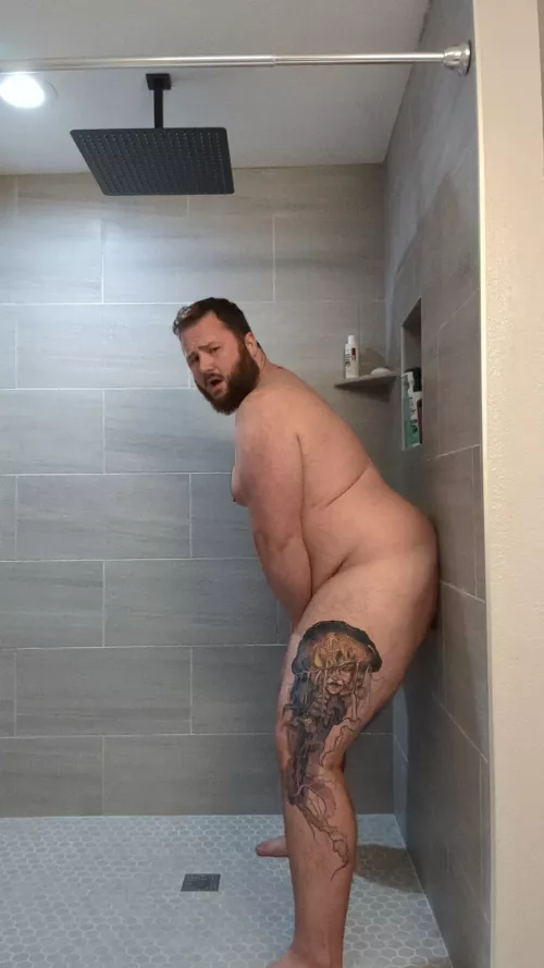 A large dildo may or may not have been inside me when I took this pic 😅