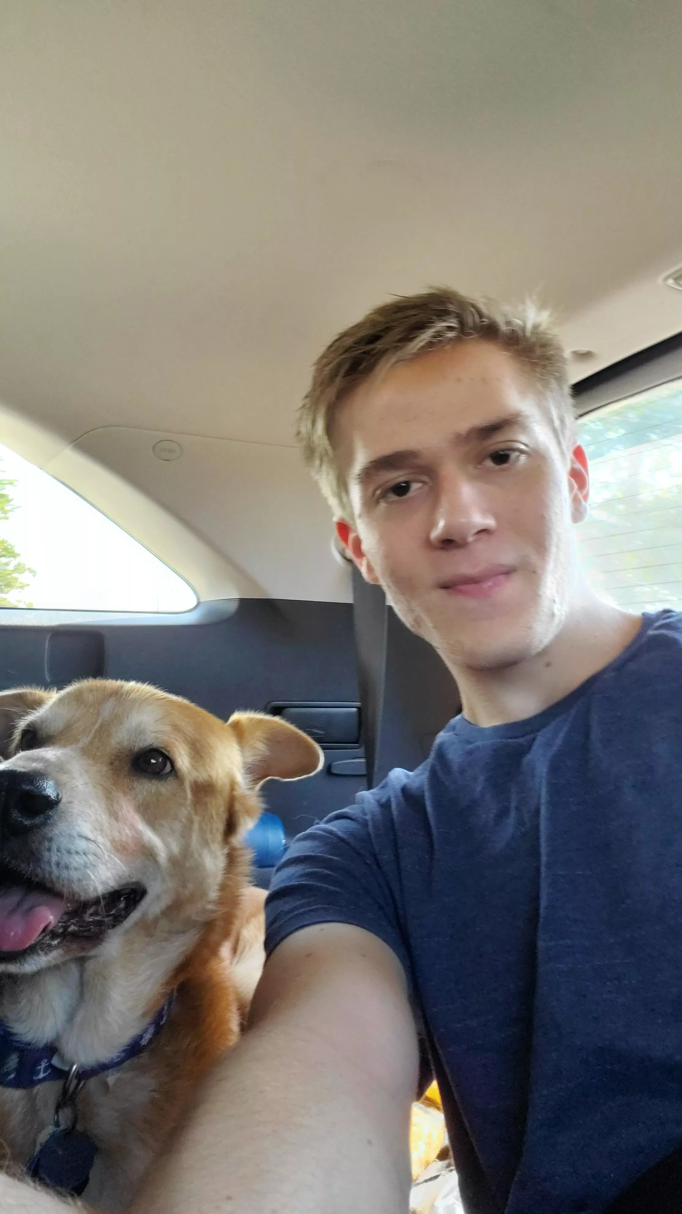 A selfie with my baby 🐕