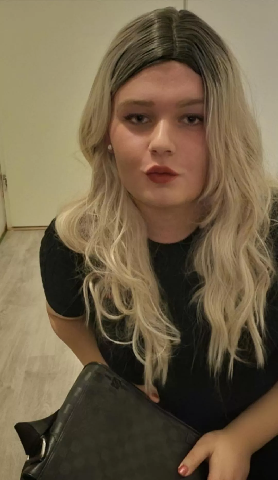 Any plans tonight? 😼💅