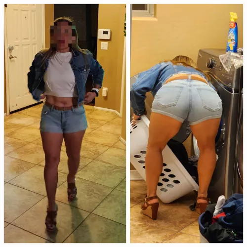 Anyone want to see me a bit more intimate? DM me. [image]