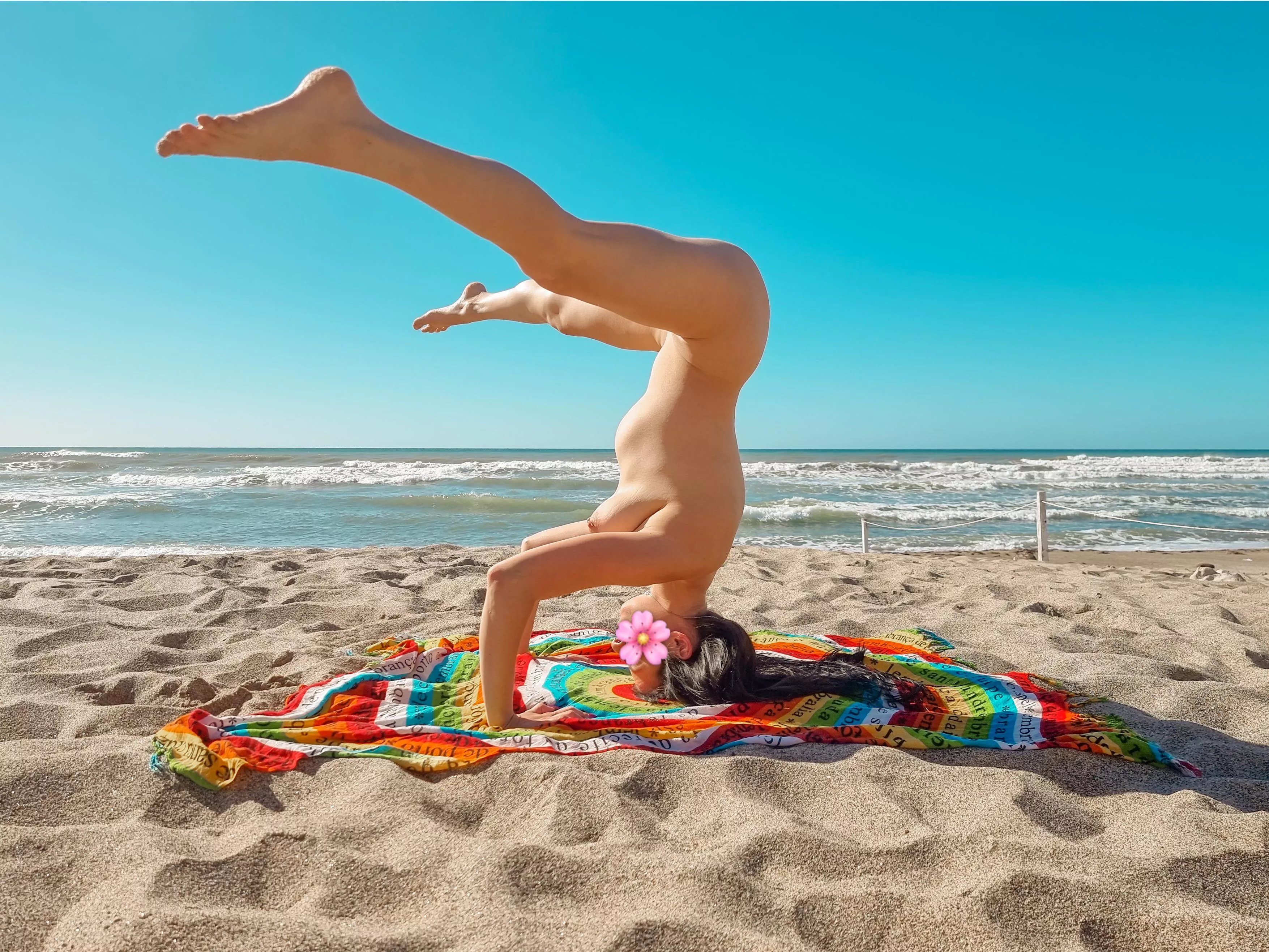 Being nude in the beach is the best feeling ☀️