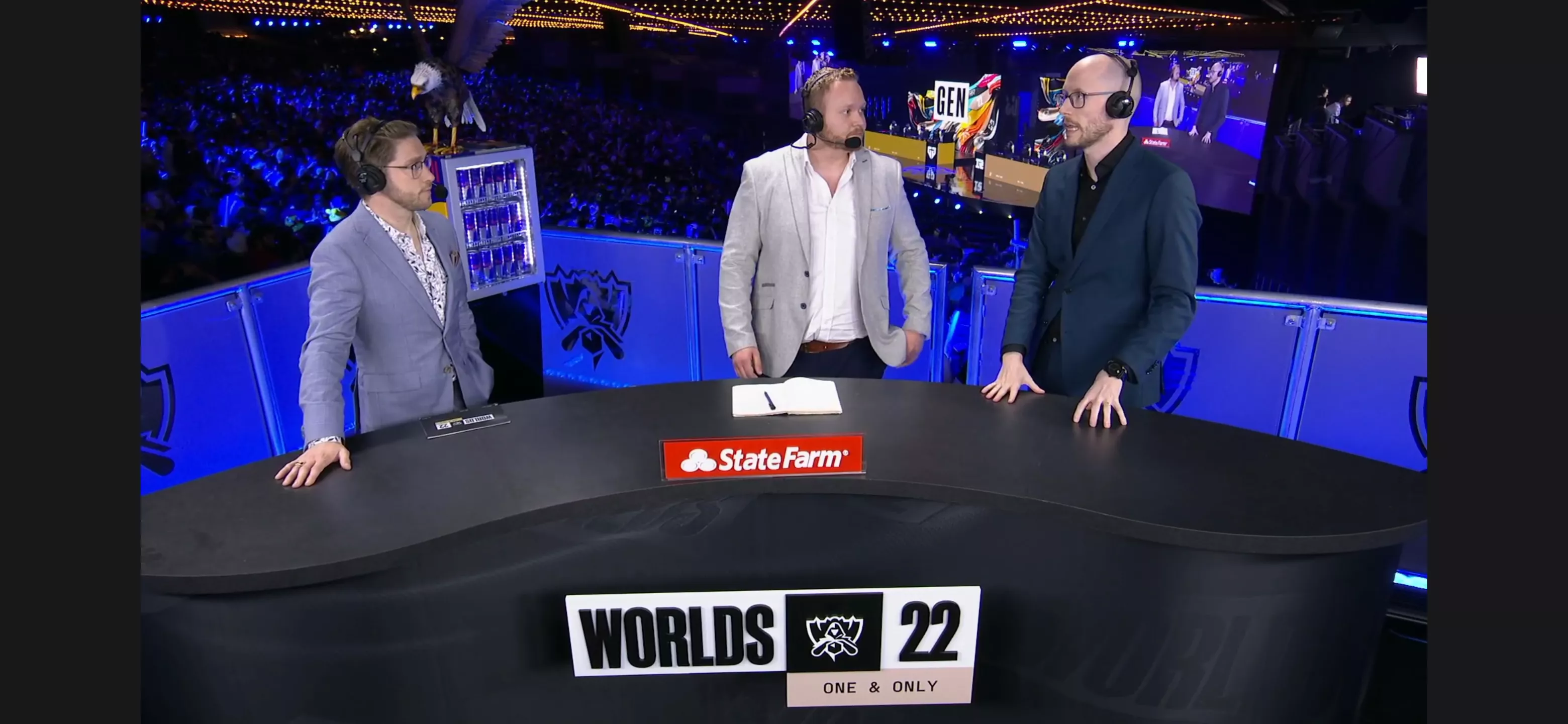 Edges of my mobile app suddenly grey instead of pitch black?