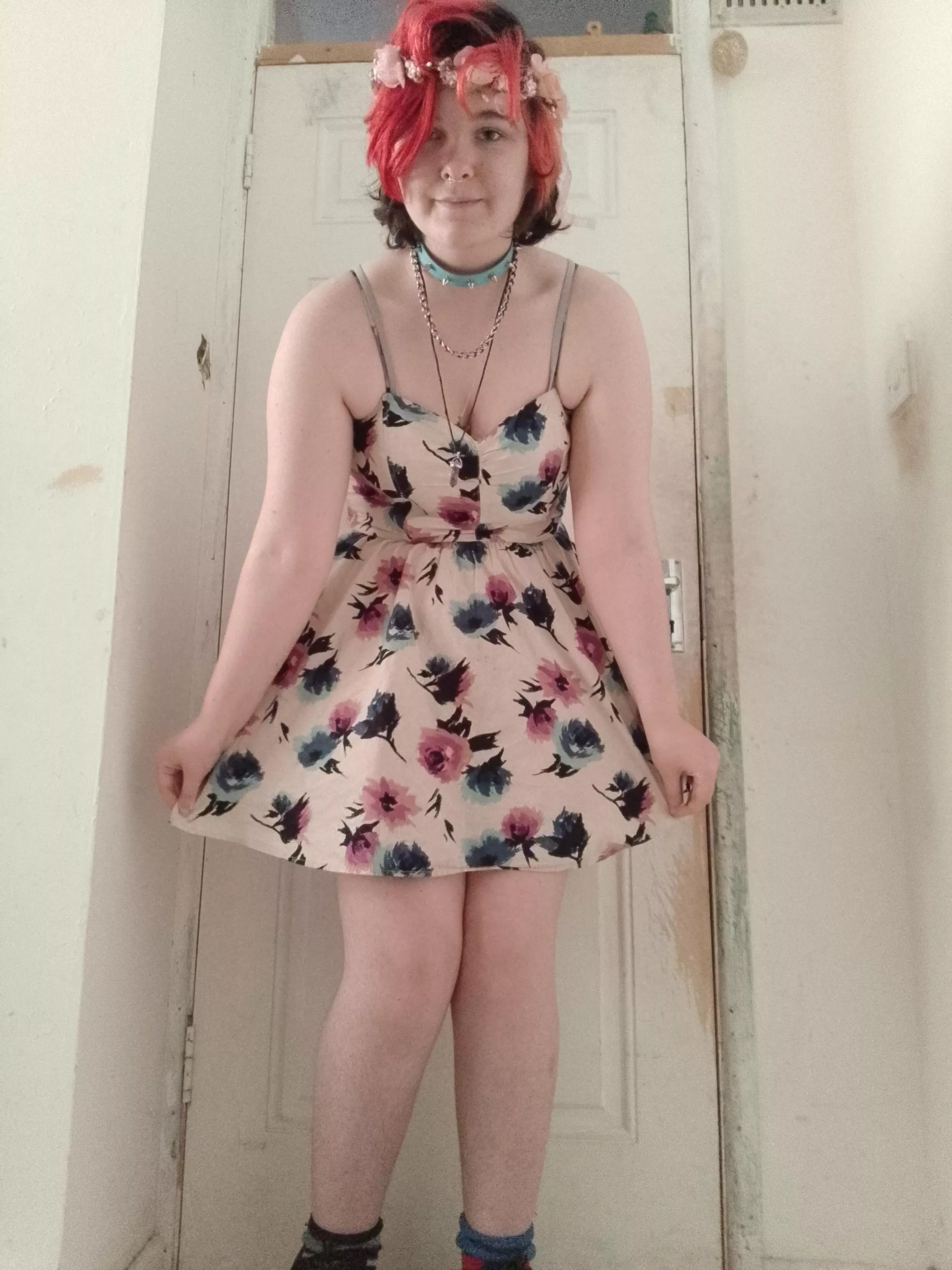 I'm like a lil flower boy ☺️🌸