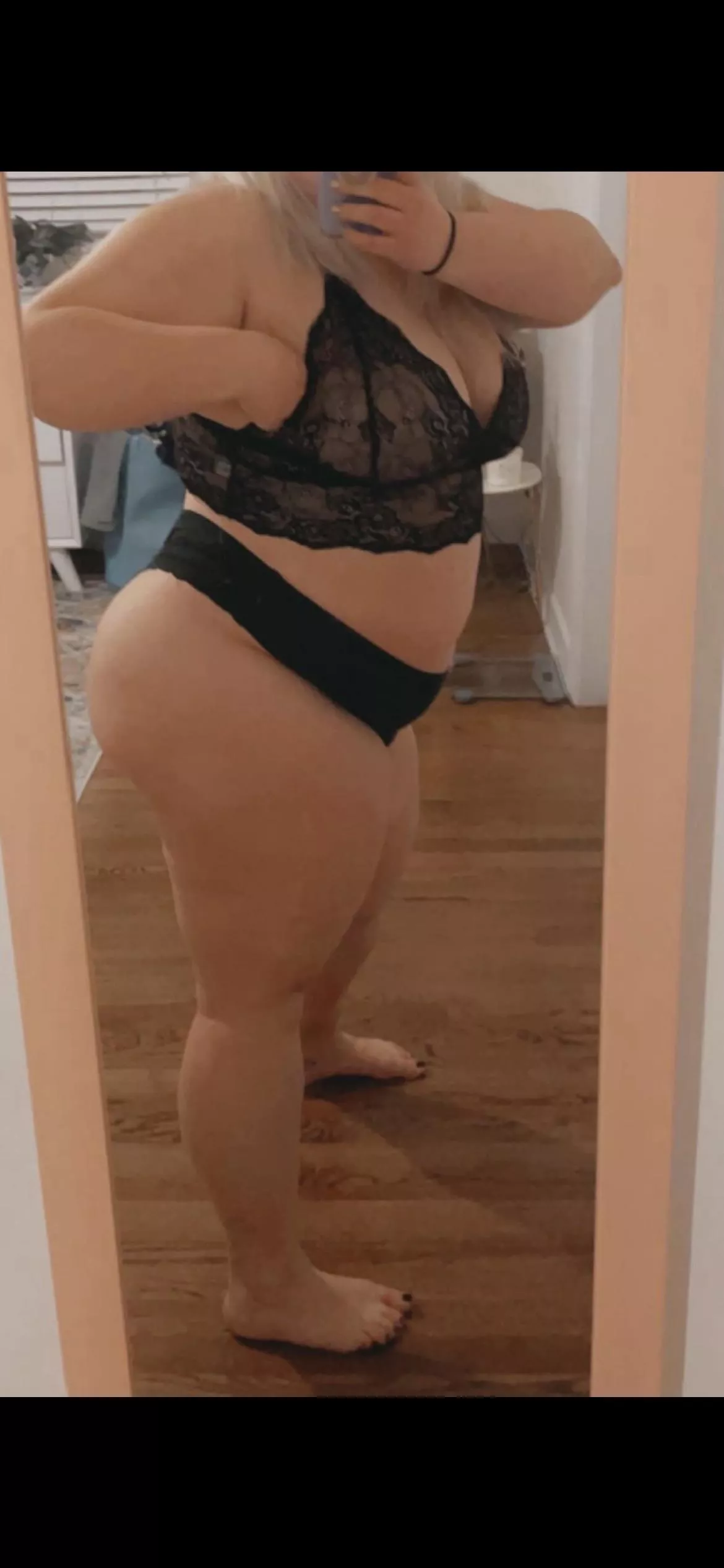 It’s getting late… Are you coming to bed with me or nah?