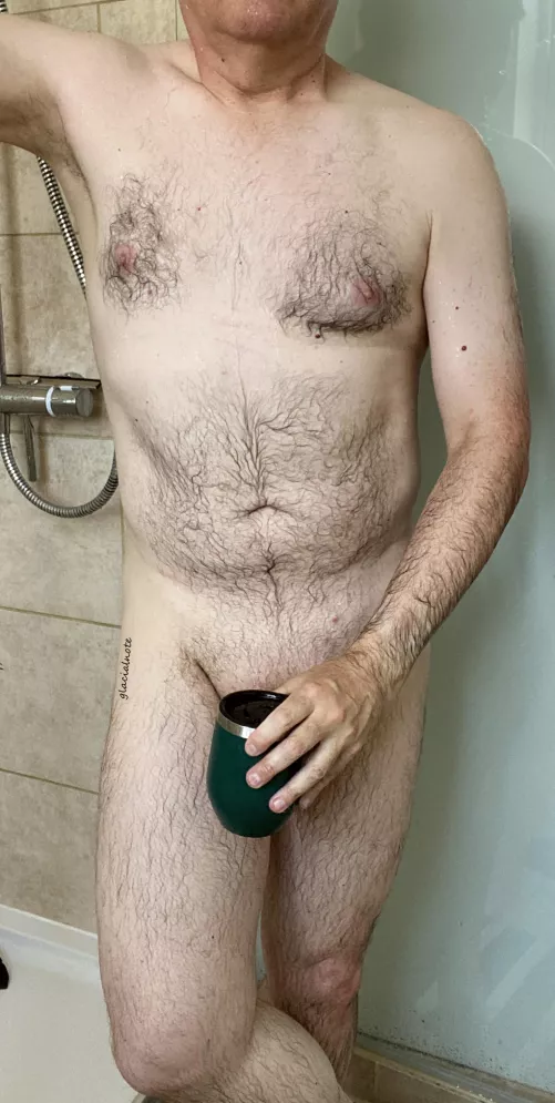 I've freshened myself, now to freshen my coffee