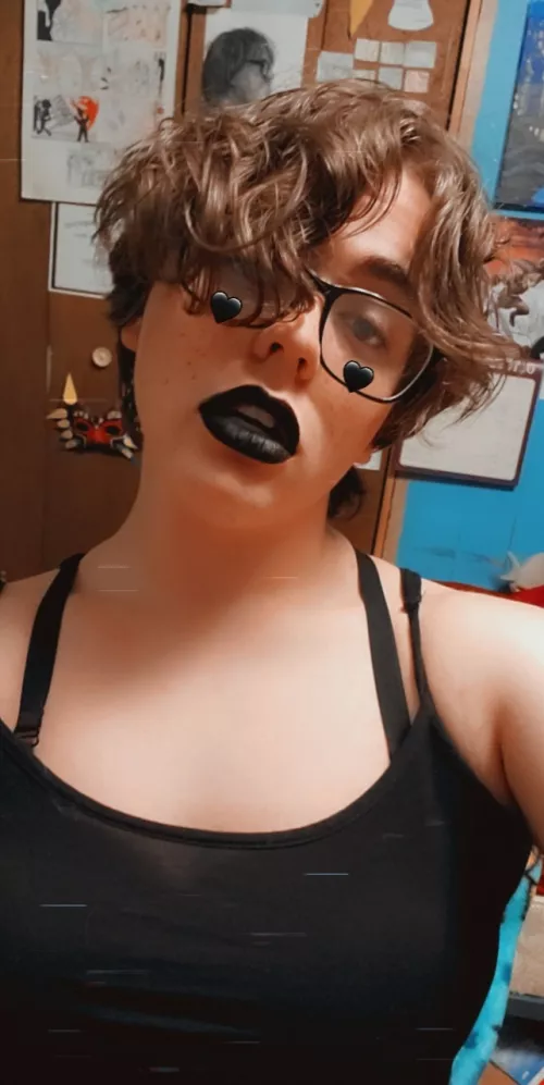 Like my lips? 💋 (She/Her)