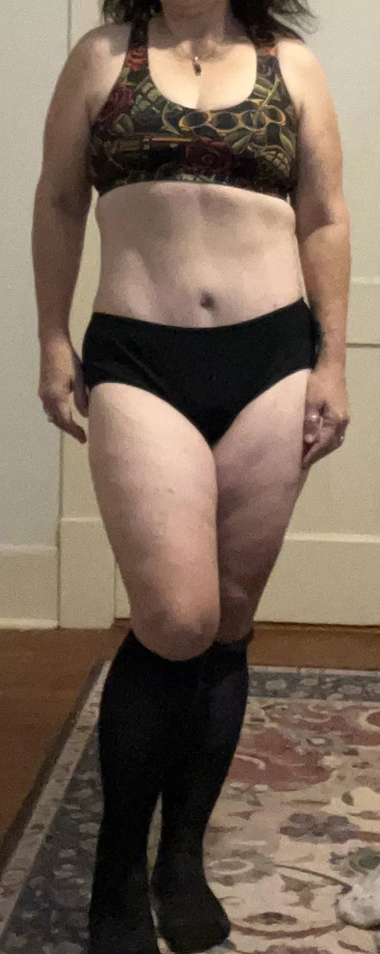 Lonely this morning busy day but no date tonight. Female 48