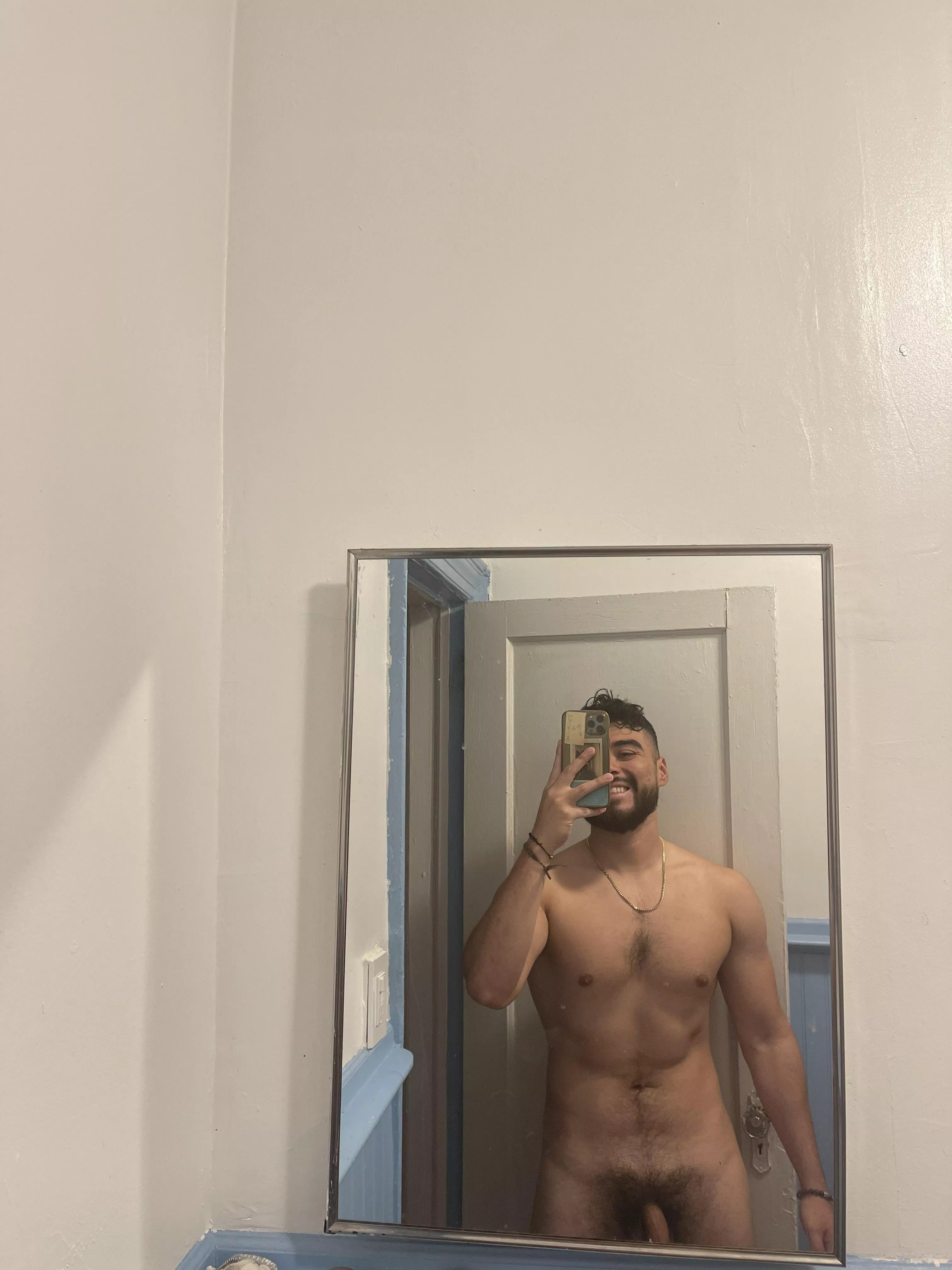 (M)25 5’11”, rate?😅