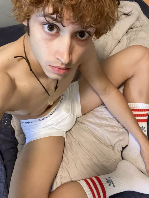 Taking boyfriend apps 😊