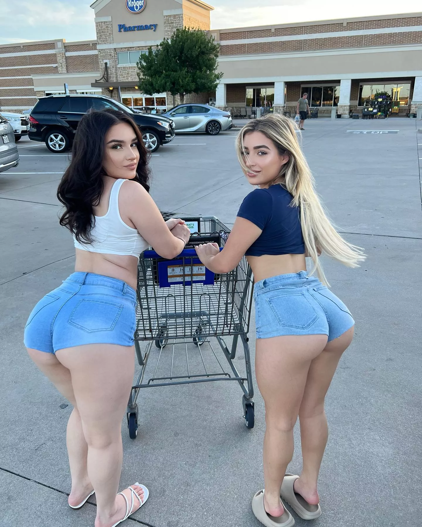 Which ass are you are you bending over that cart?