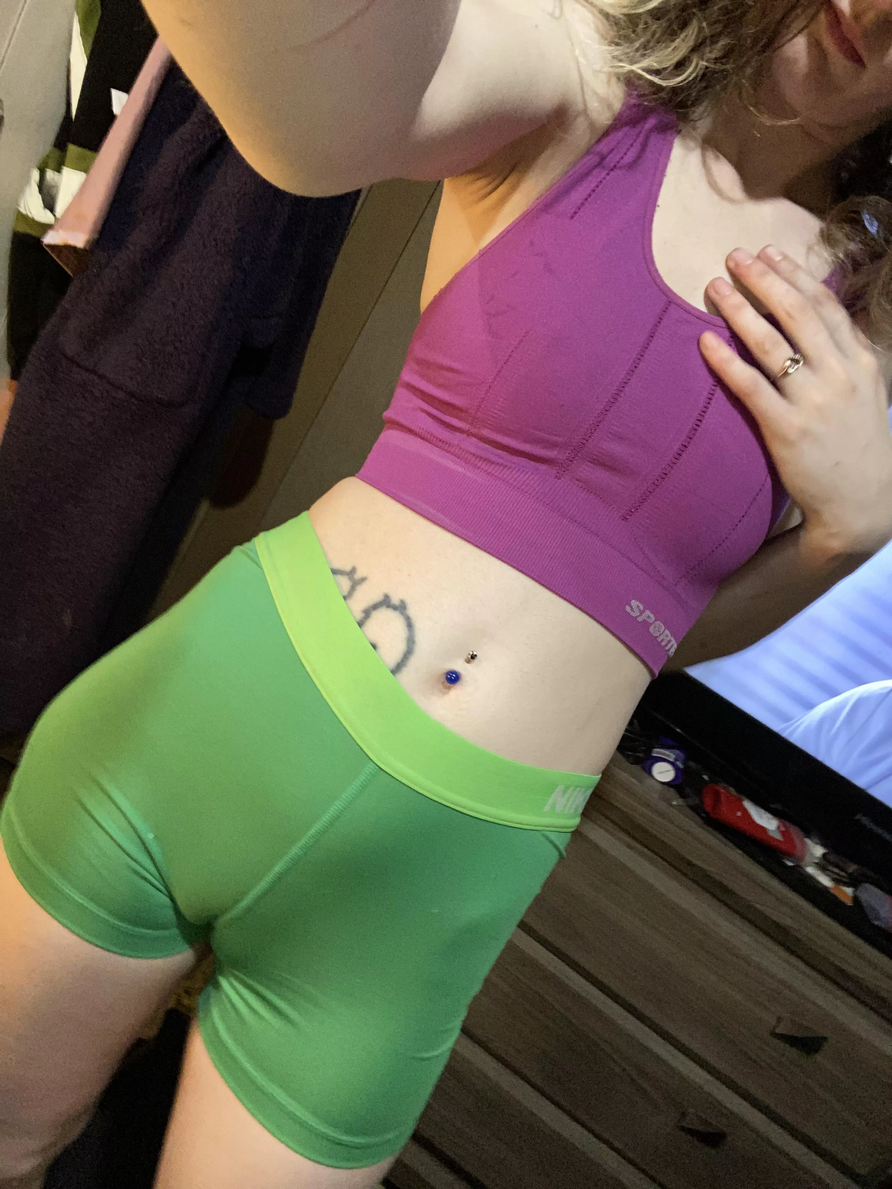 Why don’t you come over to page page to see me in something more ✨comfortable✨ https://onlyfans.com/just_jessxo