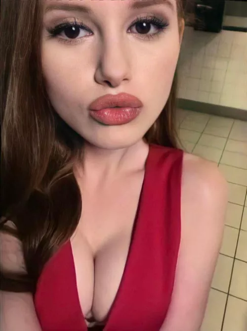 👄