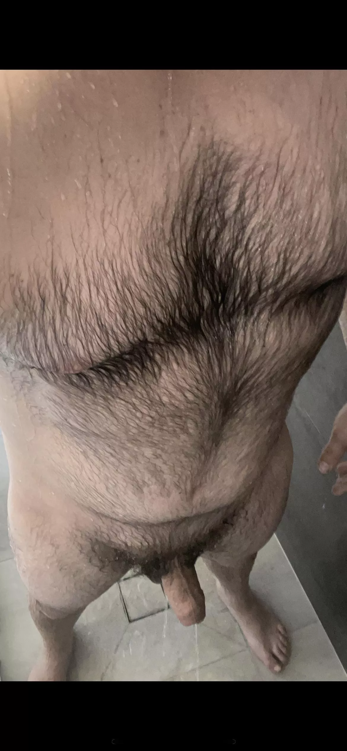 30 (M) 6”3 110kgs. Hate how I look and suffer from mental health and anxiety