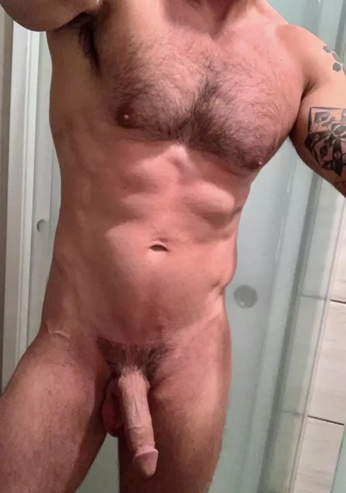 [46] Just a quick lil selfie. How is everyone’s evening?