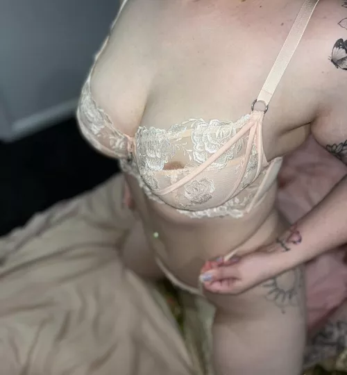 Bet I’d look a lot better with u rn :)