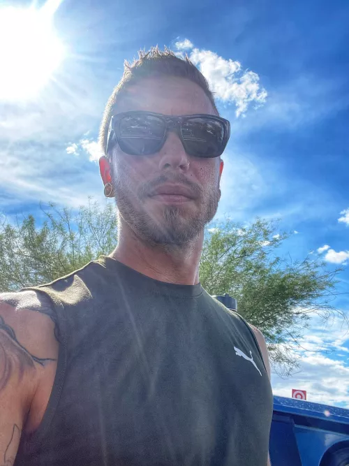 Calm before the storm (Context: I work for Costco and it’s Saturday) 😂