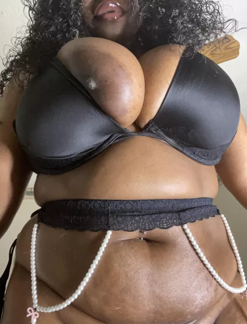 Chubby big boobs, is that your type?