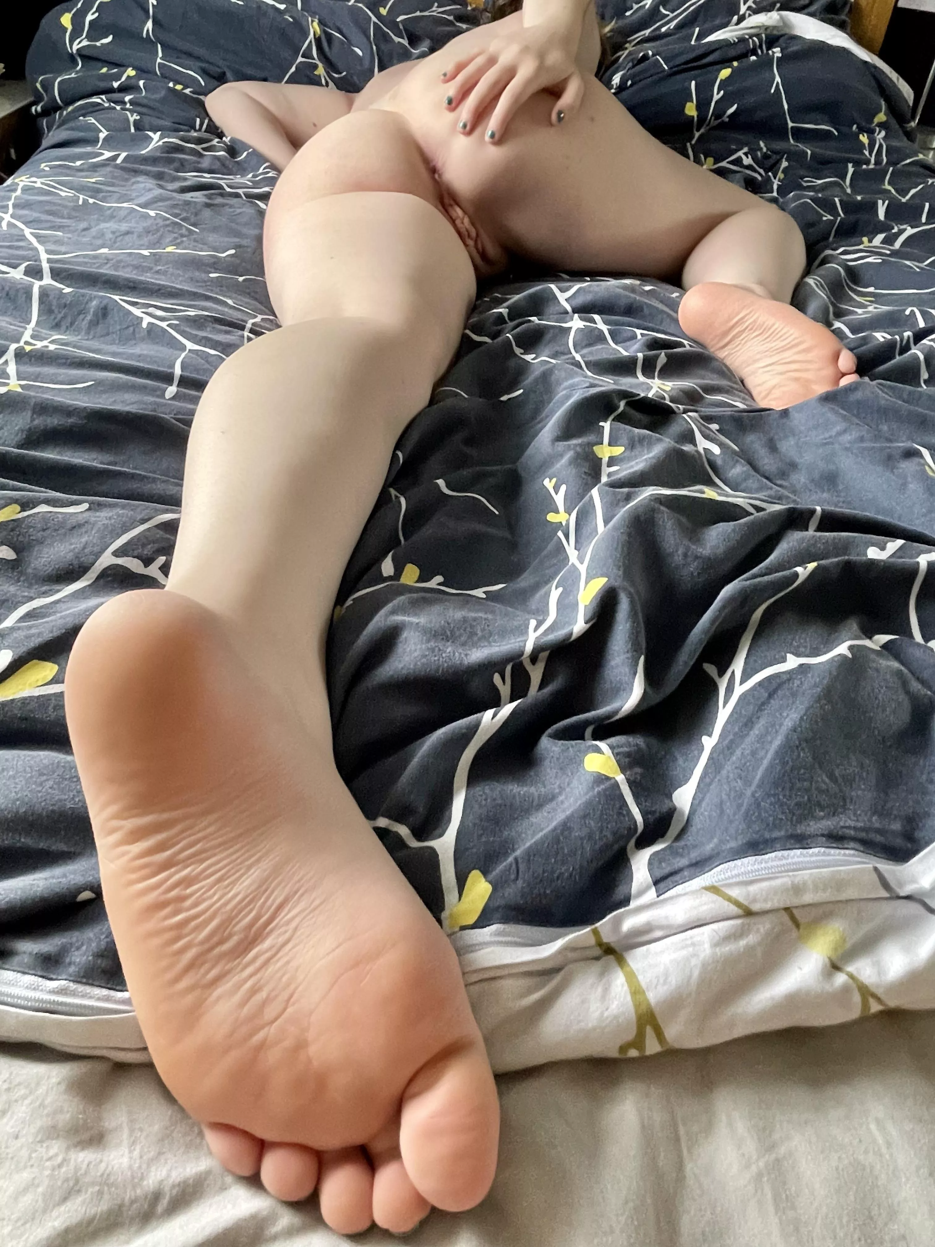 For all you feet guys 😏