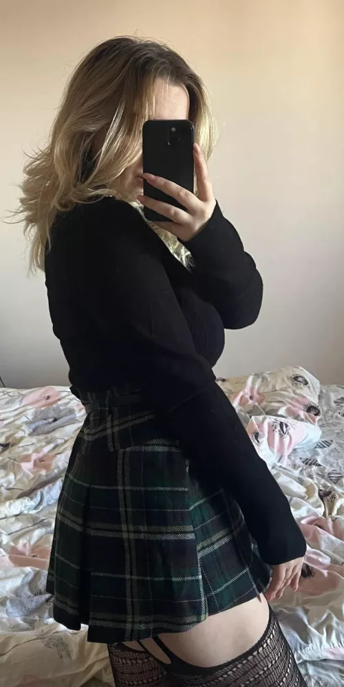 getting ready for a walk with my crush in the forest ☺️