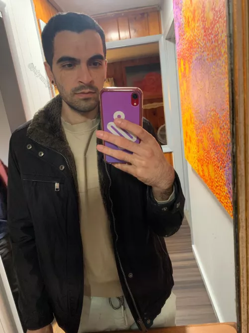 Thrifted a “new” jacket, is it cute on me?