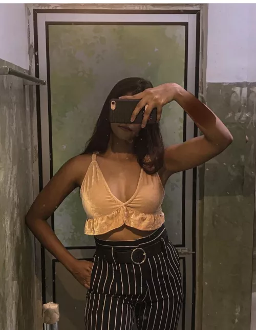 Who need bras🫣😜