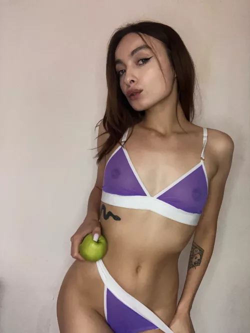 woke up super horny today ✨anyone willing to help?