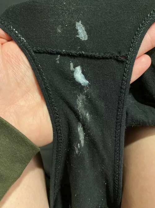 Work panties up for grabs after my barista shift 🖤✨ ready to SHIP for $30, but add ons available babe! [selling]