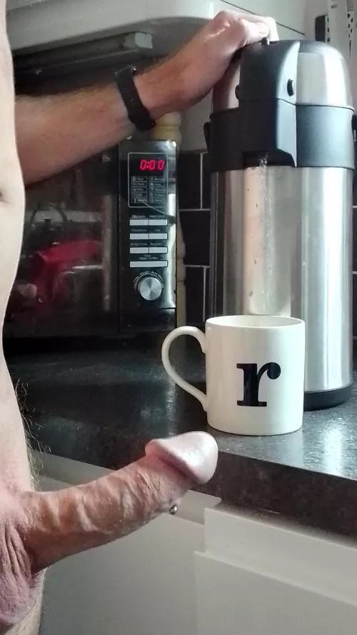 2 tips... Tip 1: Save money by heating water once and storing in flask for hot coffee all day. Tip 2: Bulbous and purple!