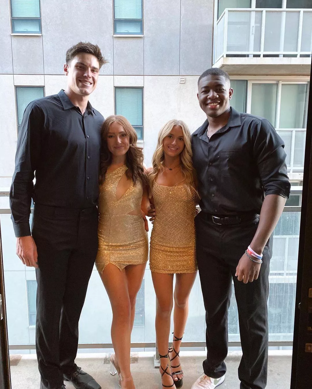 And they're still wearing platform shoes 😳