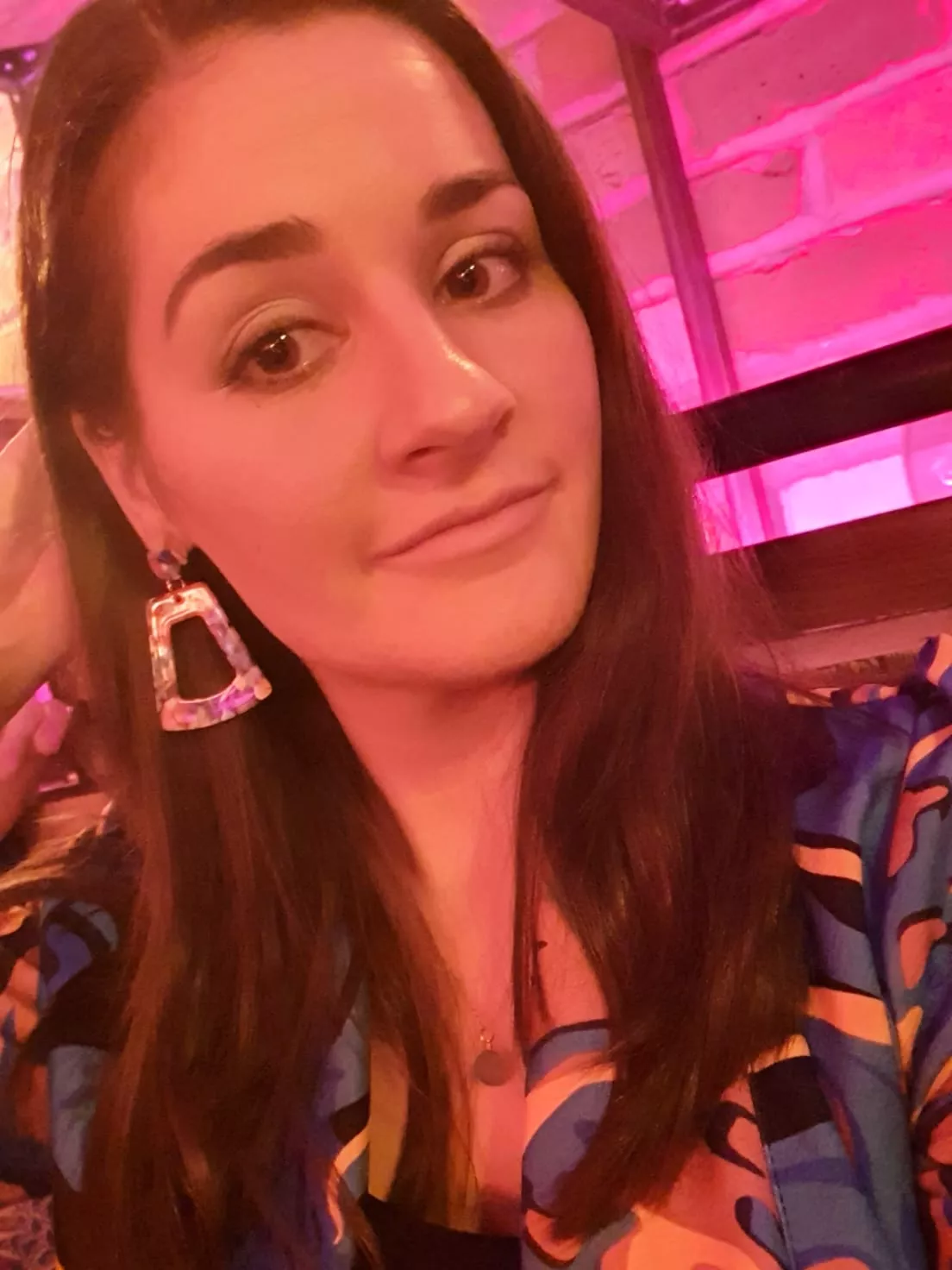 Anyone wanna talk dirty and trib my cousin?