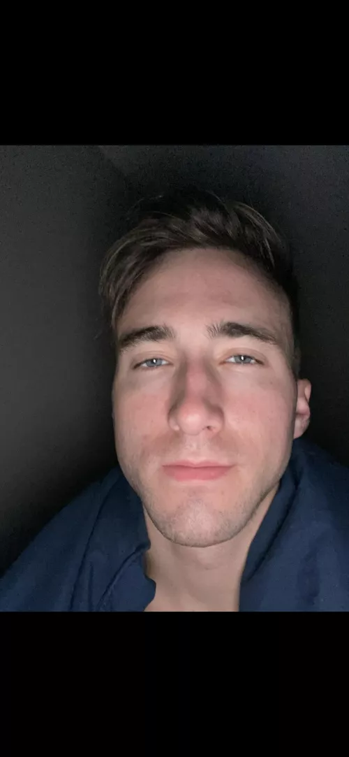 Care to serve me breakfast in bed before work 🥺? Pleasee