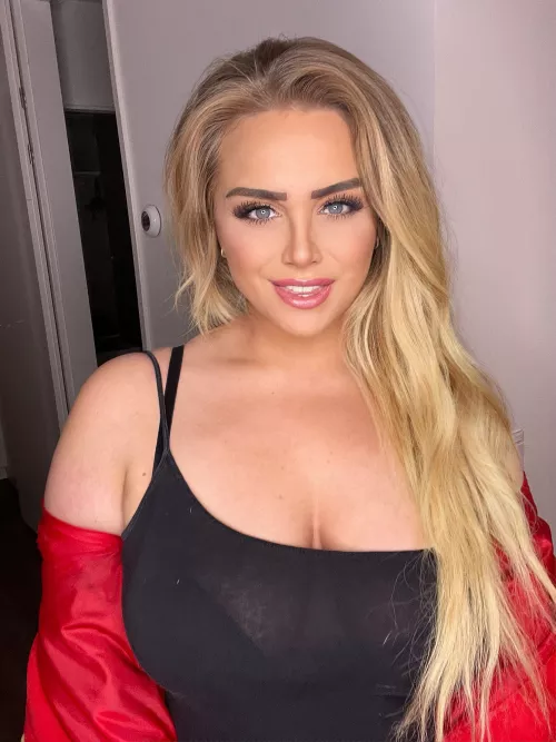 Delicious thick body... Just taste me!