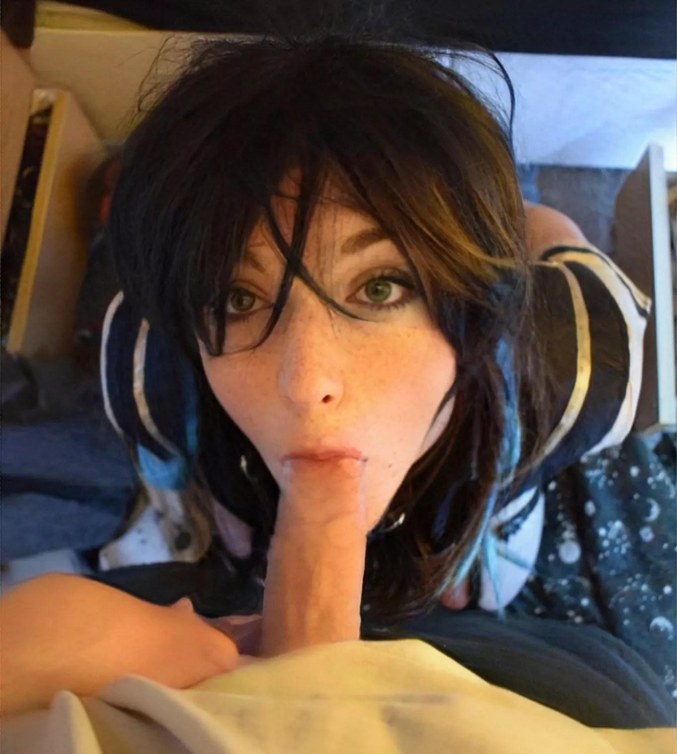 Doing what good girls should