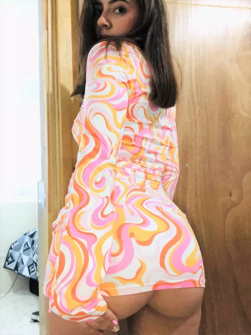 I never wear panties with this skirt