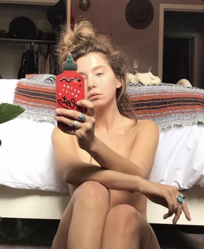 I’m naked come join me