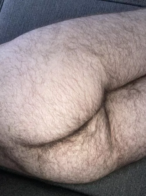 Just my hairy buns hanging out