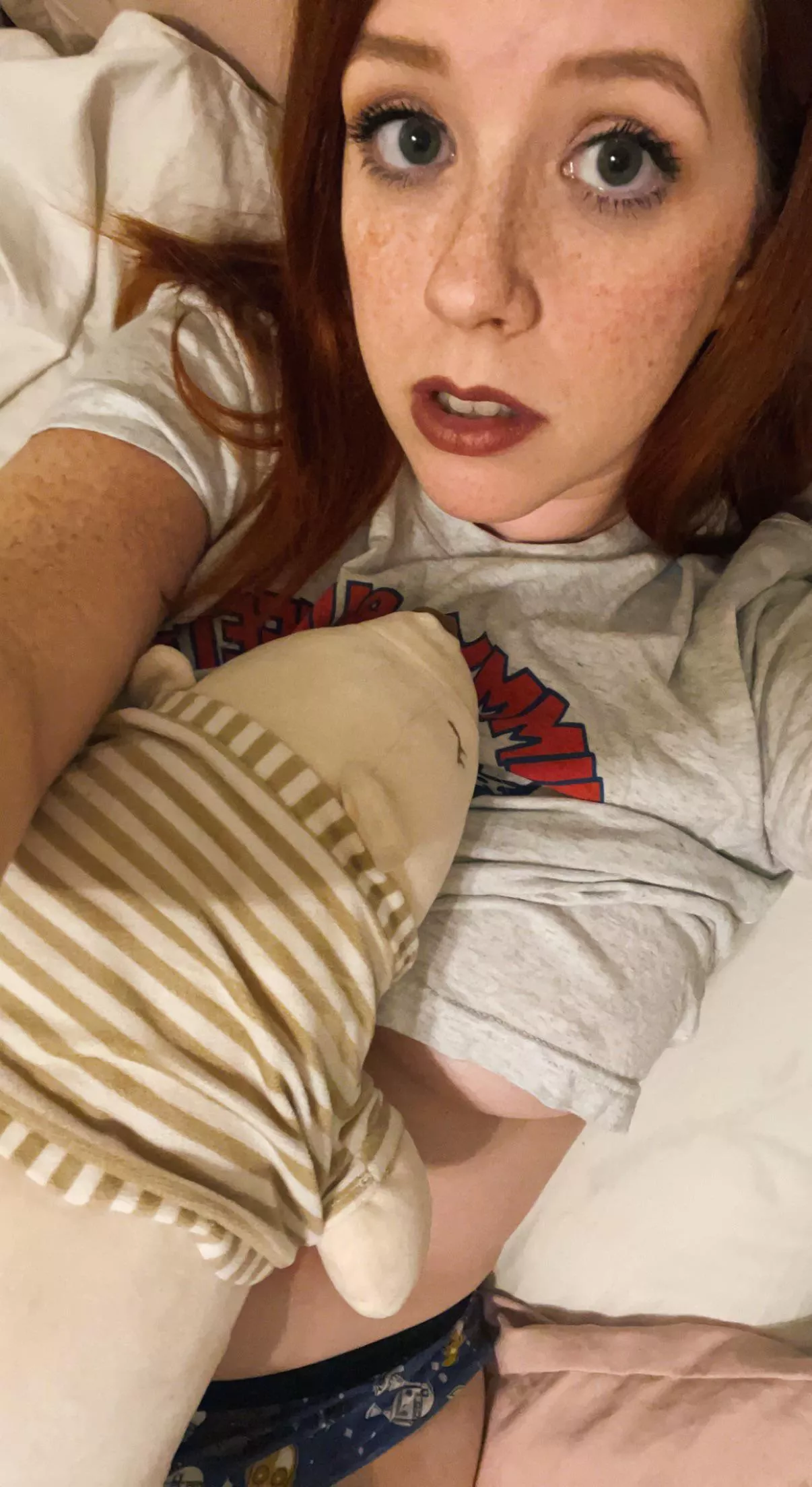 Lost hard at mini golf tonight, console me please! 🥺