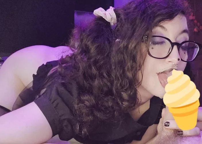 Makeup is made to be messed up 💦🍦