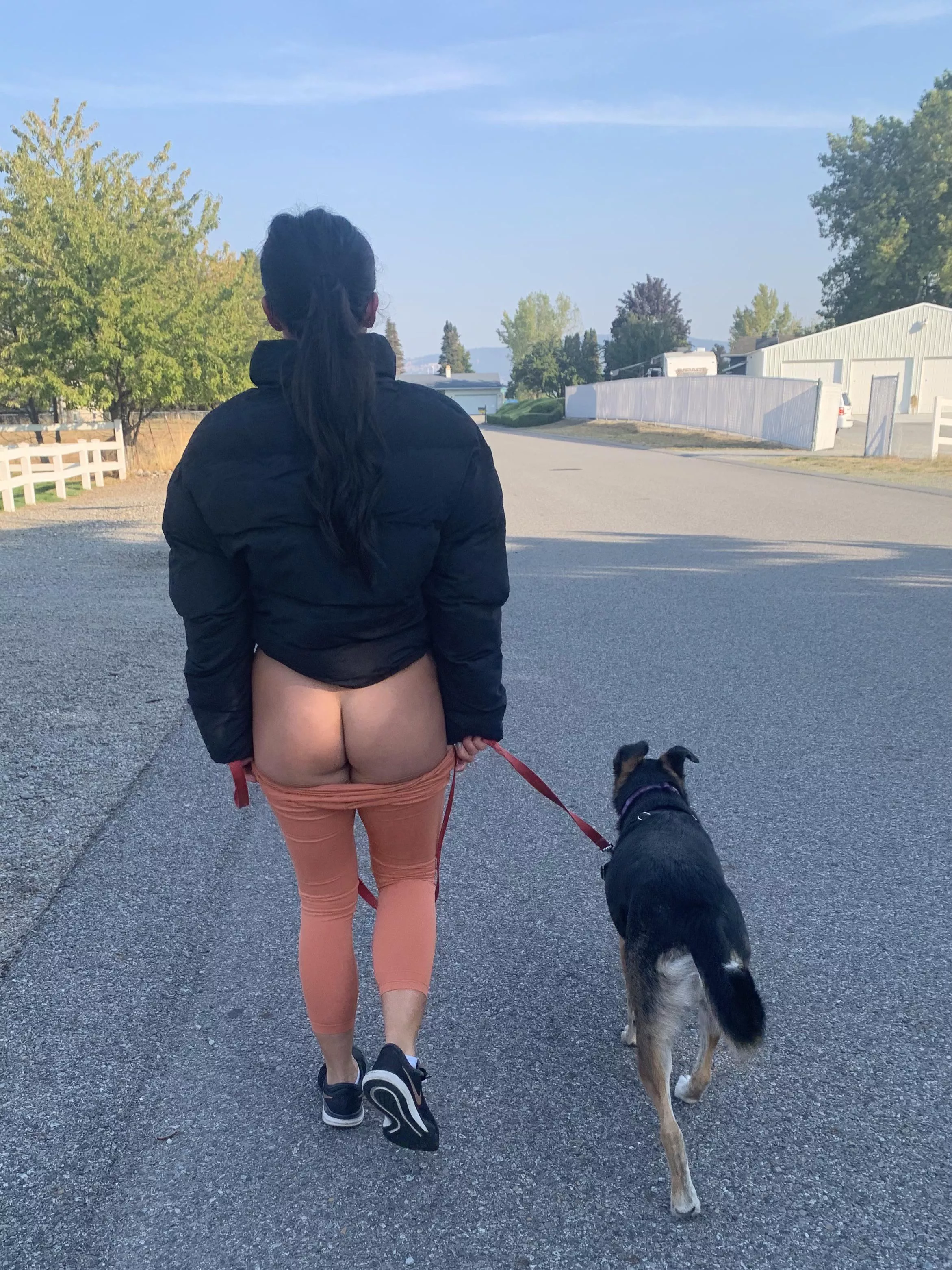 Need a little motivation to get moving today?🍑🍂