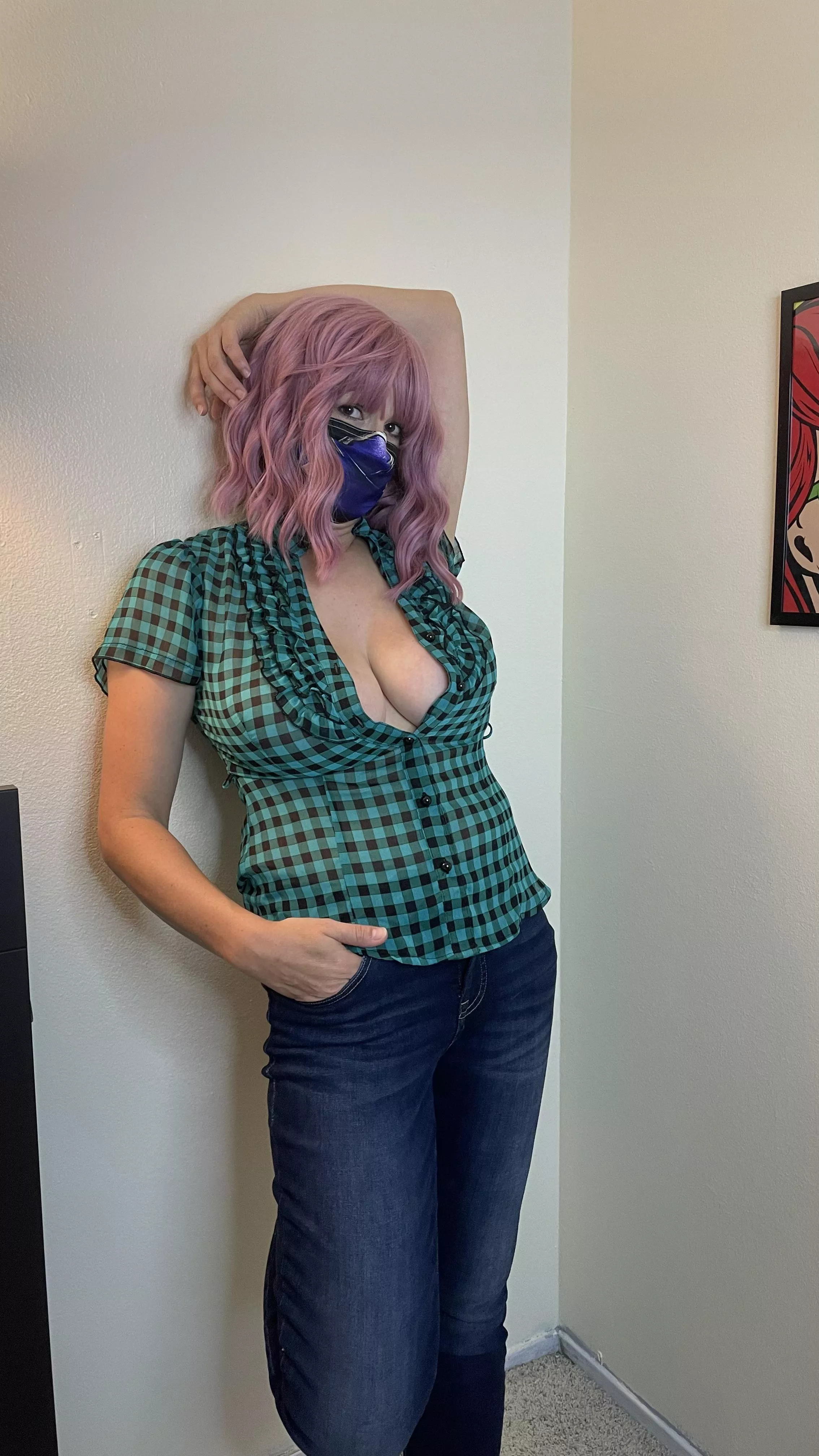 Now who's ready to service this good ol' country girl?